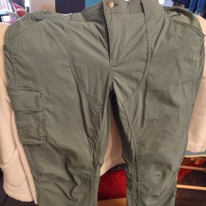 Duluth Trading Company brand, Women's Heirloom Gardening Pants, Size 10 x 31